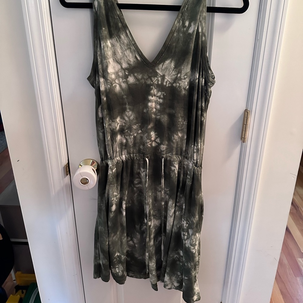 SWEATY BETTY TIE DYE GREEN AND WHITE DRESS - Picture 2 of 5